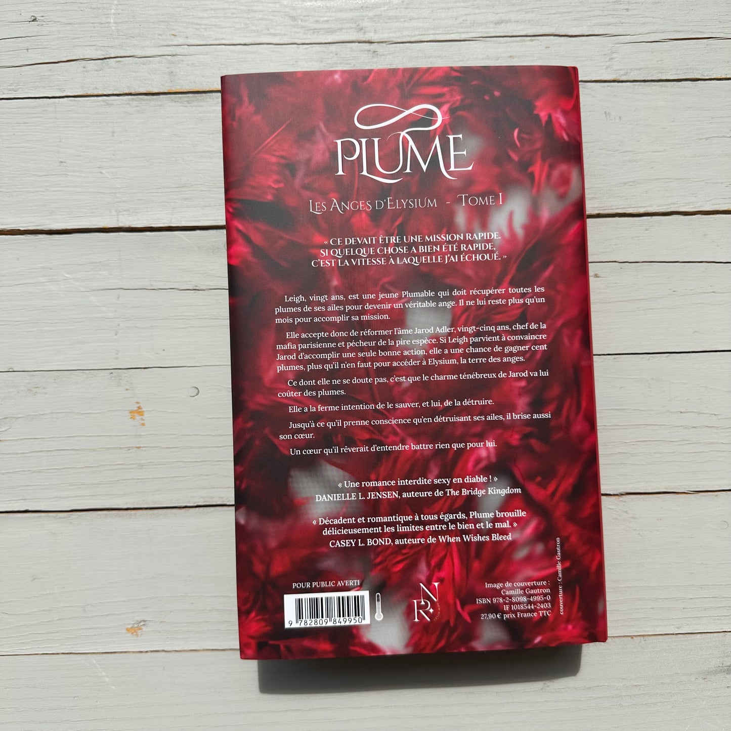 PLUME (French hardcover)